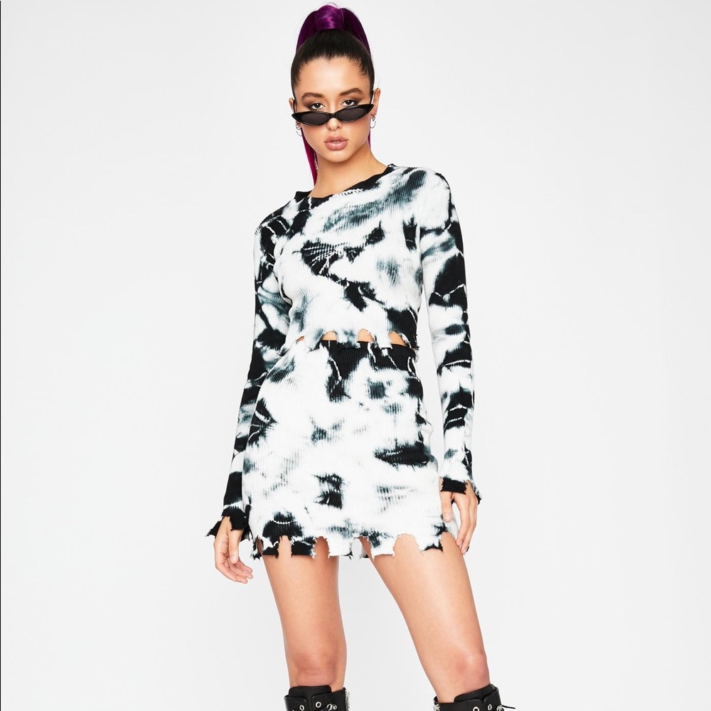 GET IN FORMATION TIE DYE SET